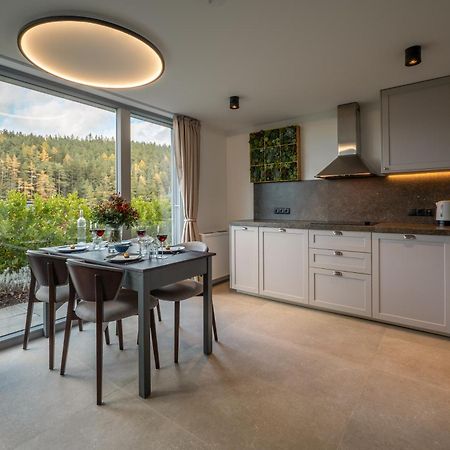 Apartment Landkind Sistrans Buitenkant foto