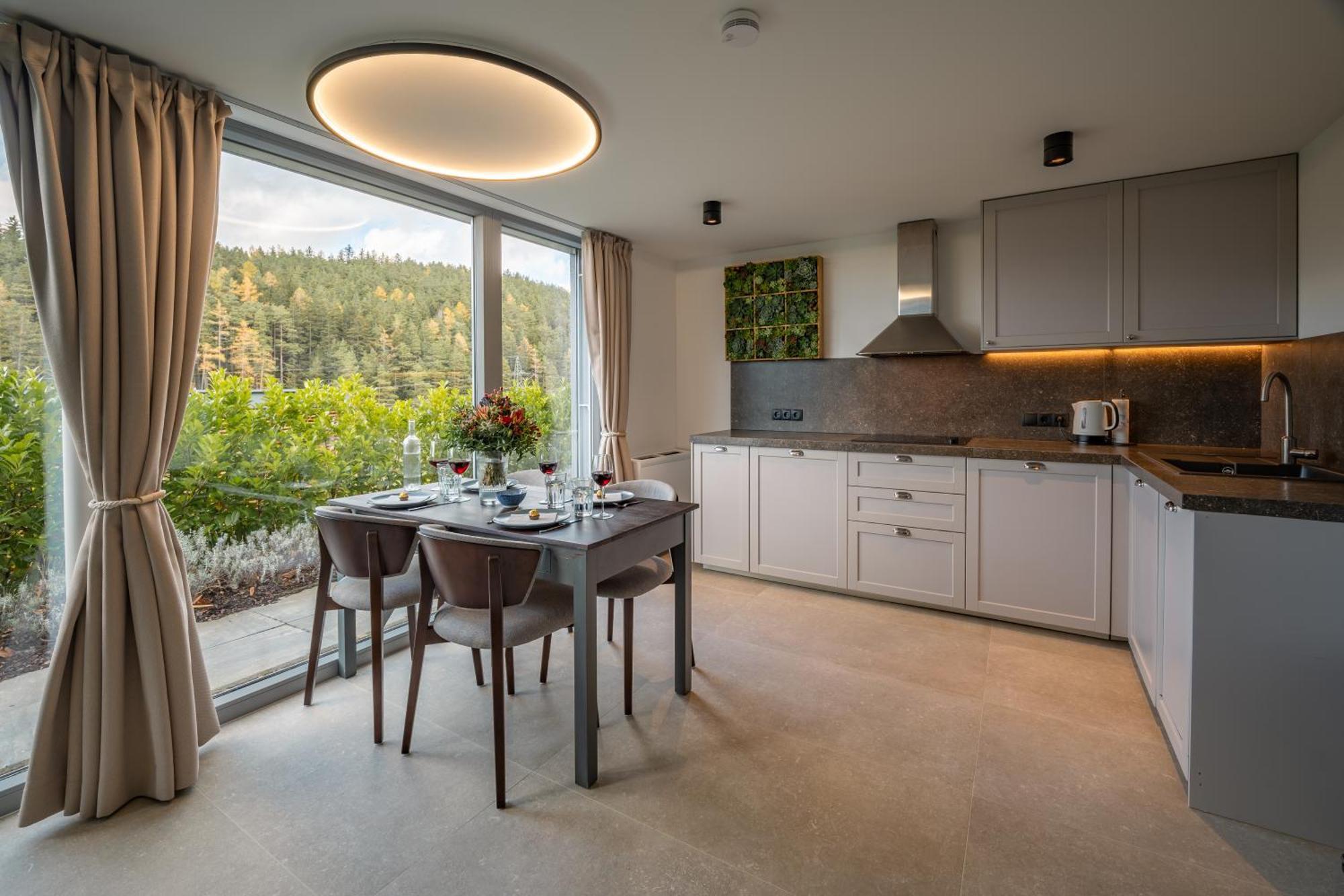 Apartment Landkind Sistrans Buitenkant foto